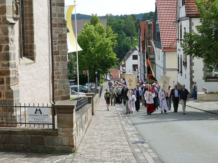 Bittprozession am Pfingstmontag (Foto: Karl-Franz Thiede)